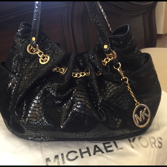 Michael Kors Handbags - MICHAEL KORS HANDBAG